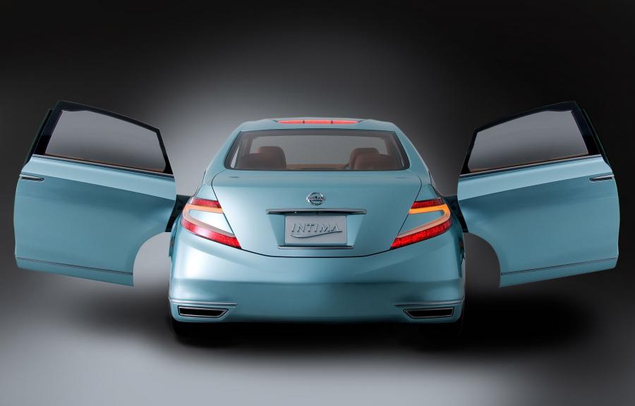  Nissan Intima Concept 2007 года  (фото 17 из 39)
